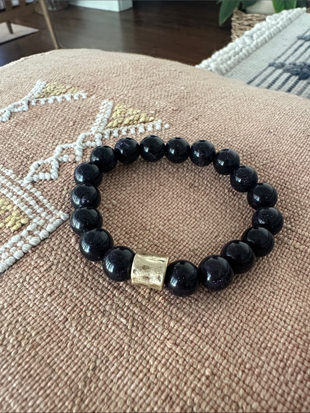 Dark Blue Goldstone Gemstone Stretch Bracelet with Gold Accent